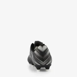 Puma Attacanto FG heren voetbalschoenen zwart