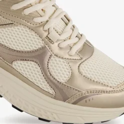 Blue Box Dames dad sneakers metallic goud Online