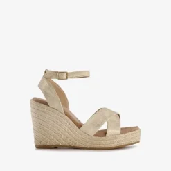 Blue Box Dames espadrilles met hoge sleehak goud New