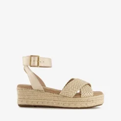 Blue Box Dames espadrilles met sleehak goud New