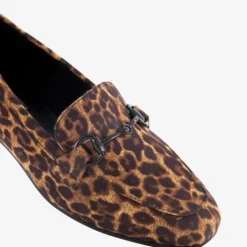 Nova Dames loafers met gesp en panterprint bruin Clearance