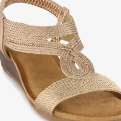 Blue Box Dames sandalen met sleehak champagne