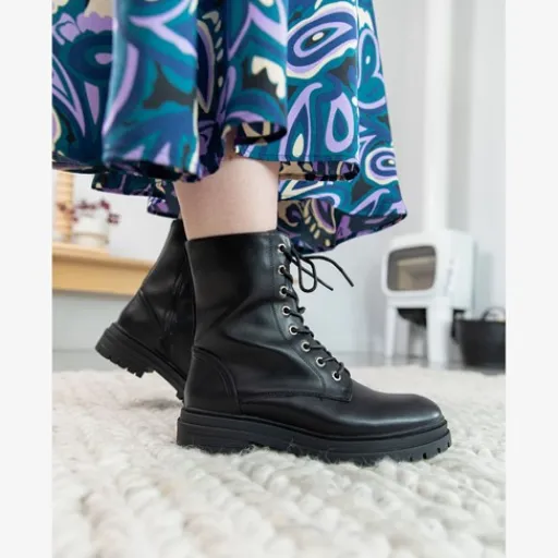 Blue Box Dames veterboots zwart Discount