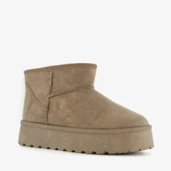 Blue Box Gevoerde enkellaarsjes met platformzool Clearance