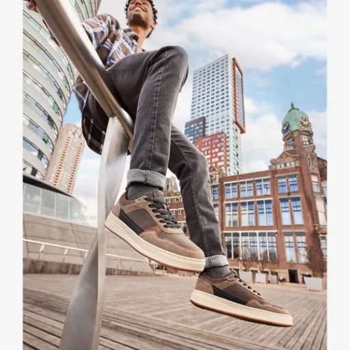 Blue Box Heren sneakers bruin Clearance