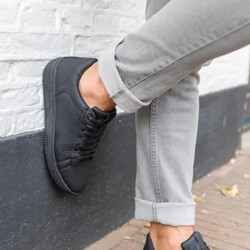 Blue Box Heren sneakers zwart New