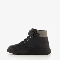 Blue Box Hoge jongens sneakers zwart New