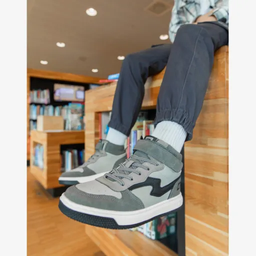 Stap Leren hoge jongens sneakers grijs wit