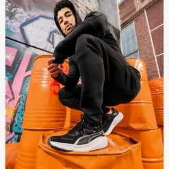 Puma Skyrocket Lite heren hardloopschoenen zwart Clearance