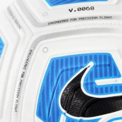 Nike Strike voetbal wit blauw